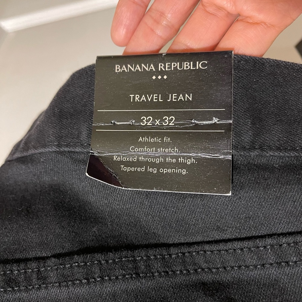 NEW WITH TAGS - Men’s Banana Republic Travelers Jeans 32x32